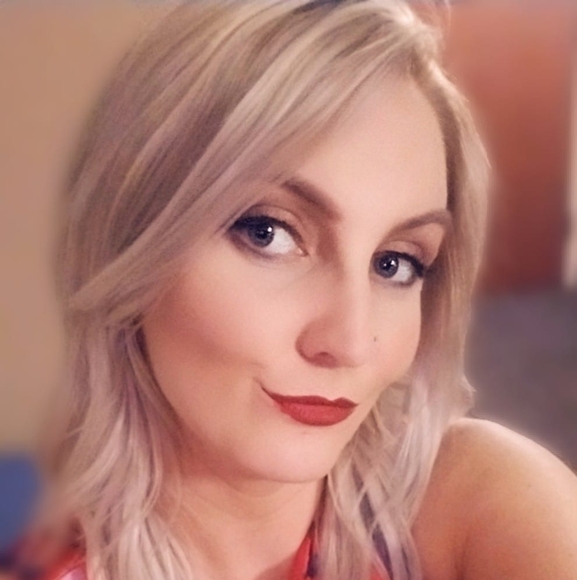 bette_on_it